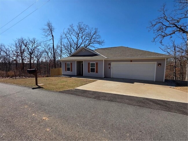 Building Photo - 8 Horncastle Dr