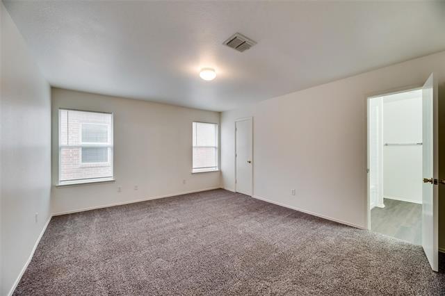 Building Photo - 2946 Midbury Dr