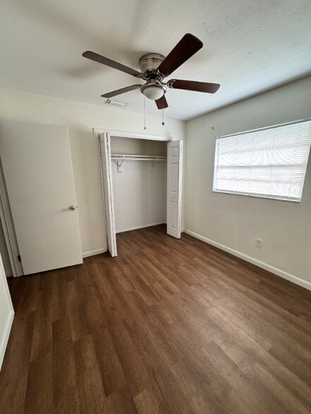 Building Photo - 205 Walton Ave
