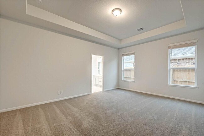 Building Photo - 201 Cambria Green Ln