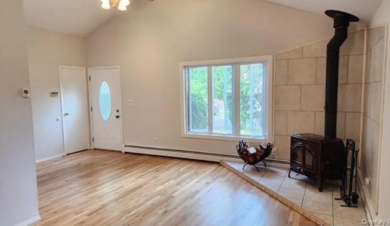 Building Photo - 72 Propose Rd