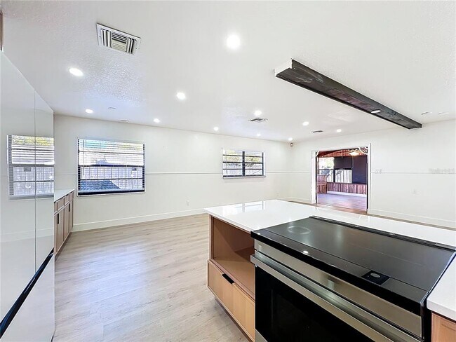 Building Photo - 3463 Arnel Dr