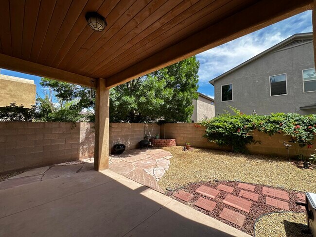 Building Photo - 5856 Ermemin Ave