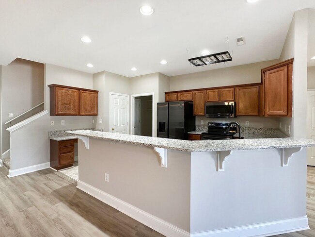 Building Photo - FOR RENT — Stunning One-Level Home in The Preserve, Oak Ridge’s Premier Lakefront Community