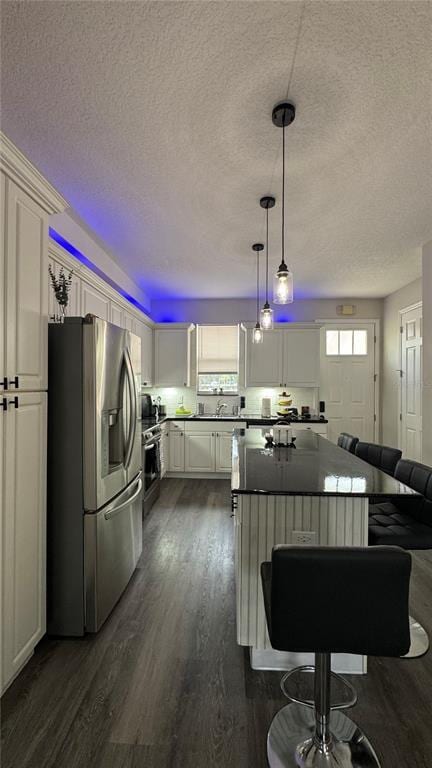 Building Photo - 2015 Grand Oak Dr