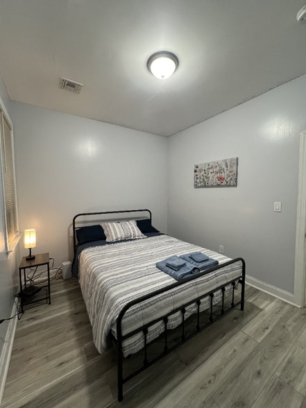 Building Photo - 105 Richelieu Terrace