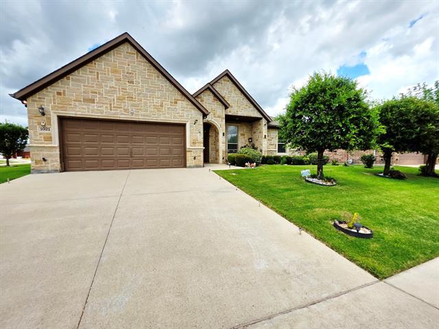 Building Photo - 1021 St Matthews Cir