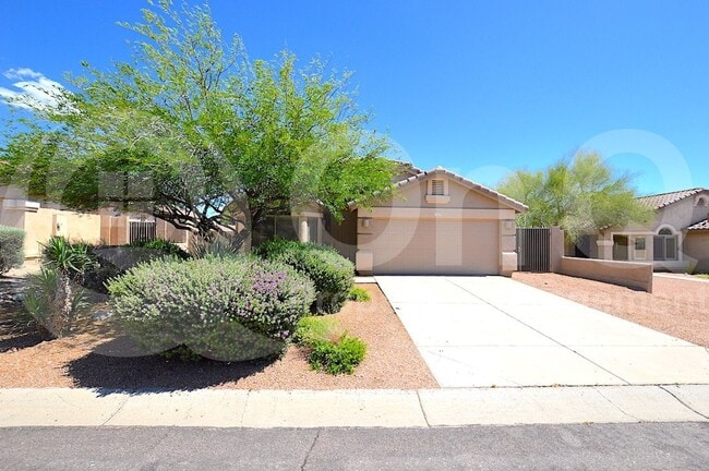 Building Photo - 10253 E Penstamin Dr