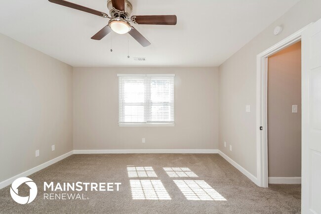 Building Photo - 6208 Degrace Dr