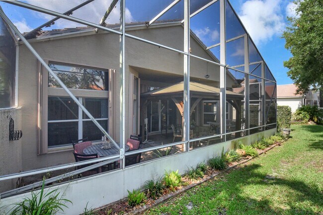 Building Photo - 8127 Playa Del Sur Blvd