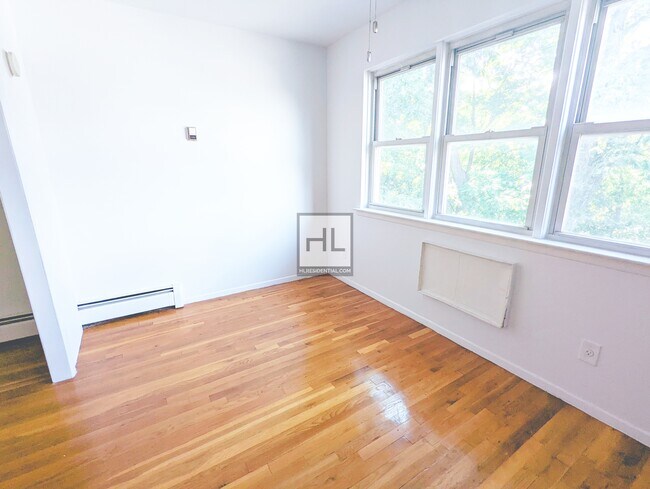 Building Photo - ELIOT AVENUE