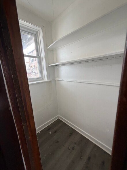 Building Photo - 2609 N Lavergne Ave