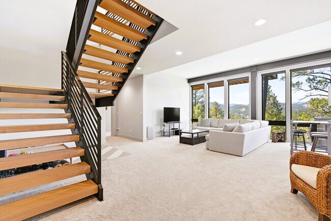 Building Photo - 4475 Forest Trail