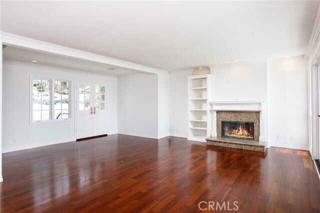 Building Photo - 575 Nyes Pl