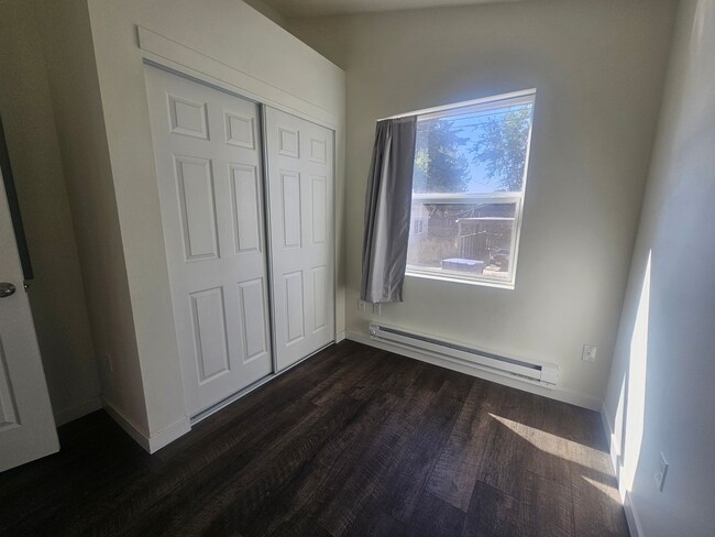 Building Photo - Brand new built house in central Ellensburg