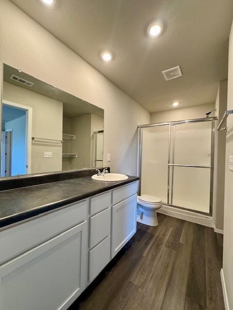 Building Photo - 1402 S Pampas St