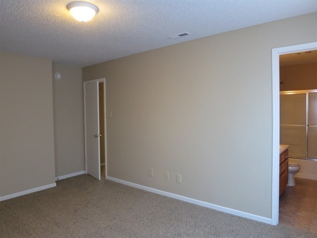 Building Photo - 2898 Hearthside Dr