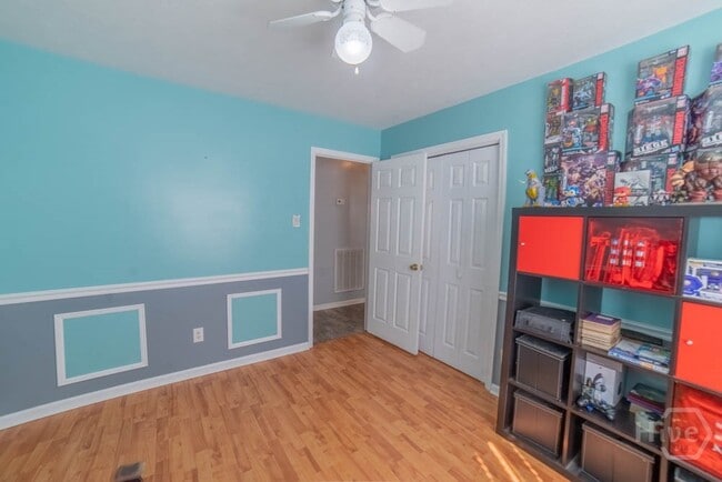 Building Photo - 373 Teal Lake Dr