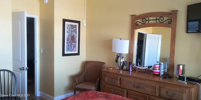 Building Photo - 205 Florida A1A