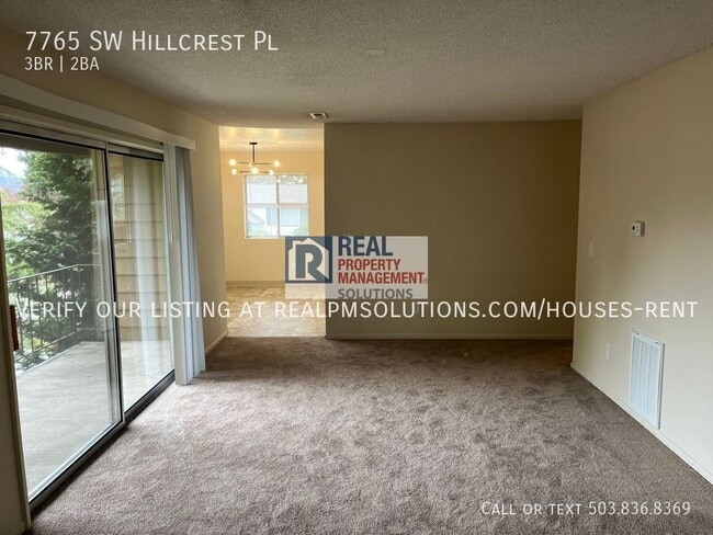 Building Photo - 7765 SW Hillcrest Pl