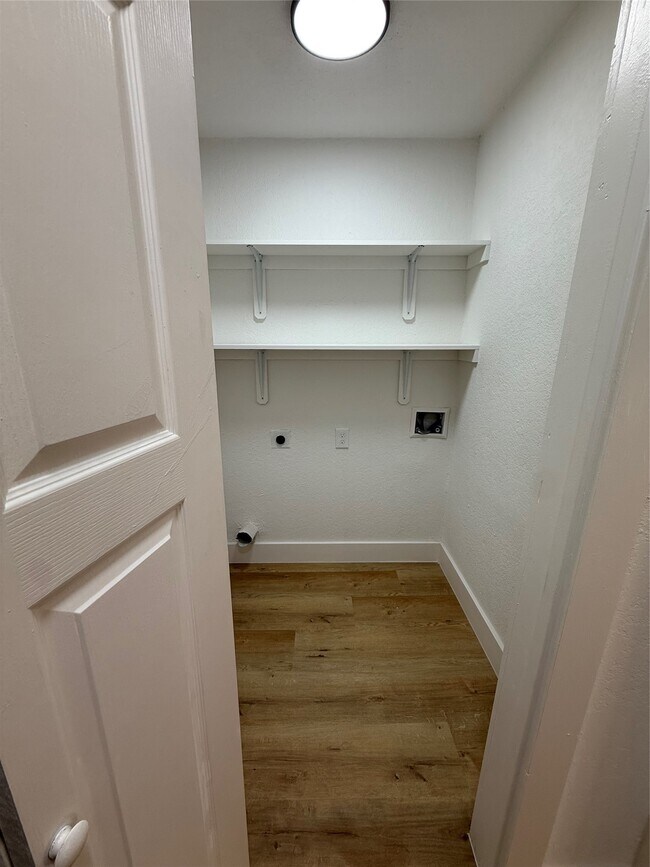 Building Photo - 1118 Wyoming St