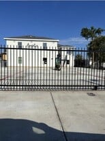 Building Photo - Angelix Apartments (BRAND NEW!)