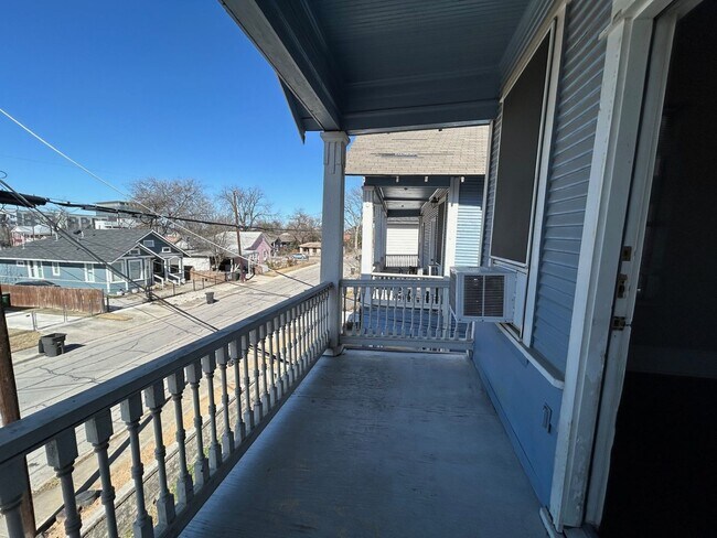 Building Photo - 1716 N Olive St