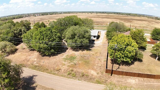Building Photo - 1303 Lovers Ln