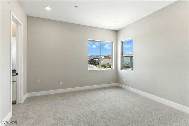 Building Photo - 10632 Rolling Vista Dr