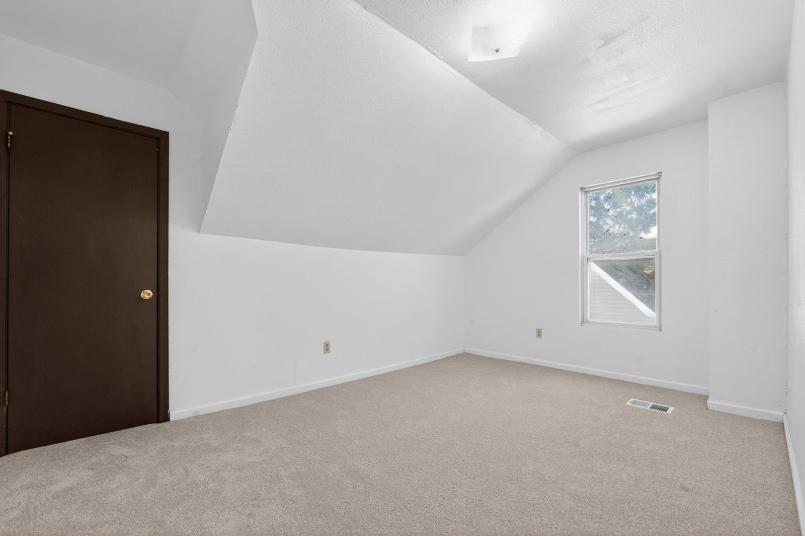 Building Photo - 1111 Ln Salle St