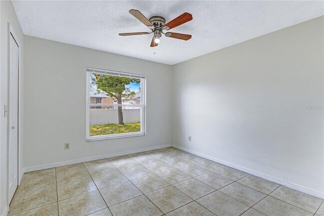 Building Photo - 9148 Dubois Blvd