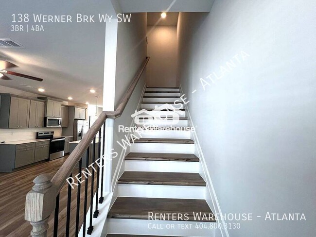 Building Photo - Luxurious Townhome! 3 Bedroom with Bonus R...