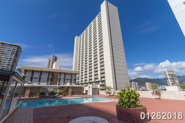 Building Photo - Waikiki High-Rise Living – Stunning 1-Bedroom with Incredible Views