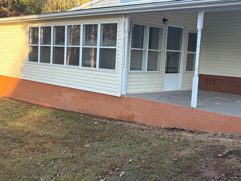 Building Photo - 111 Ells Country Estates