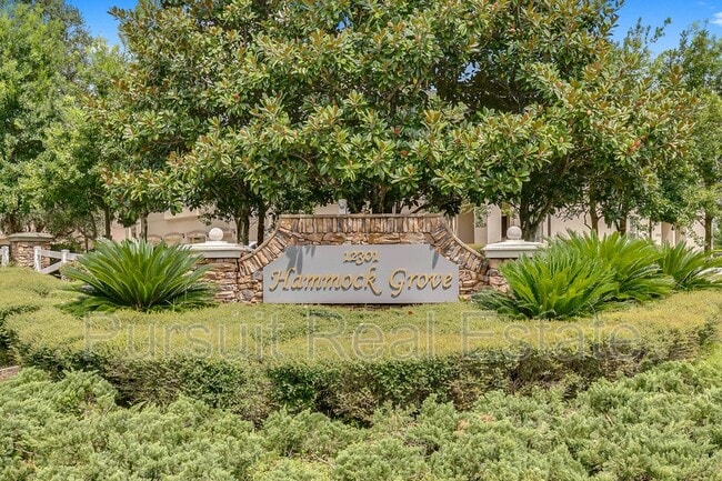 Building Photo - 12301 Kernan Forest Blvd