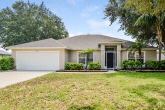 Building Photo - 2202 Lake Pointe Cir