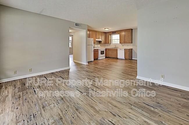 Building Photo - 4212 A Sweden Dr