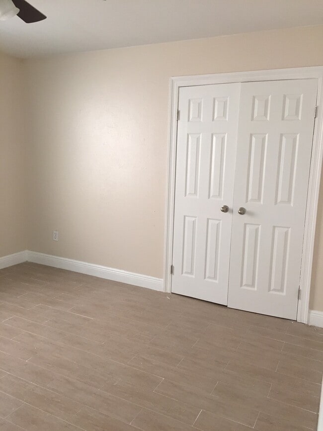 Interior Photo - 4808 Wabash St.