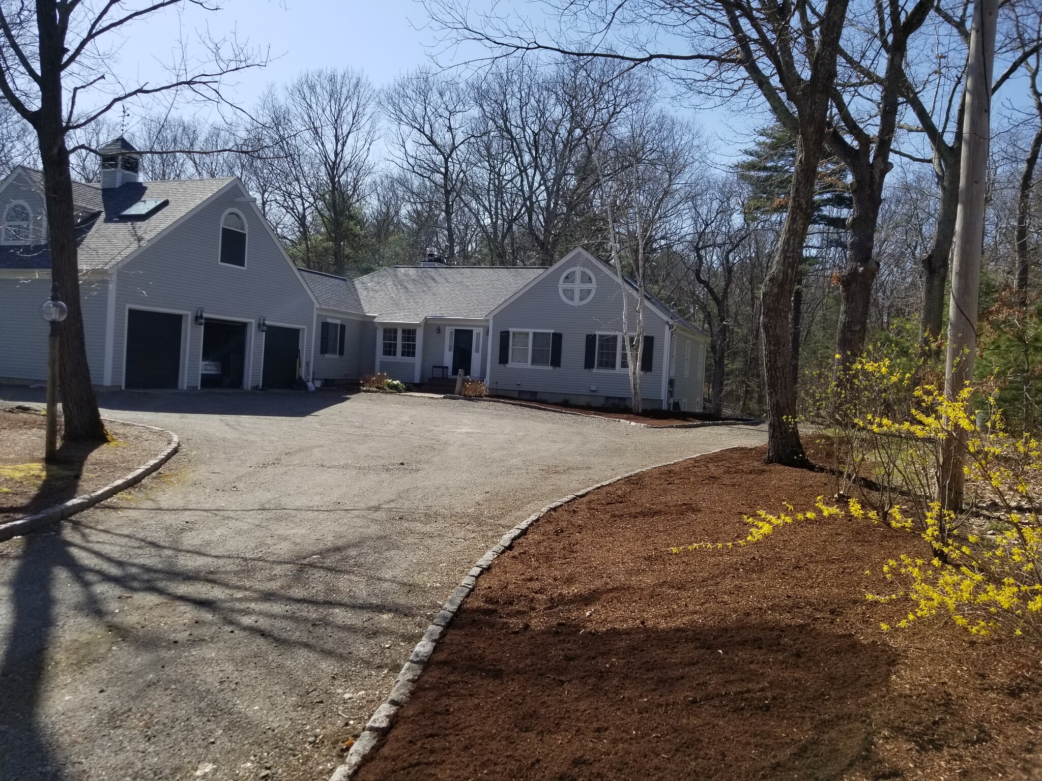 Driveway - 228 Newburyport Tpke