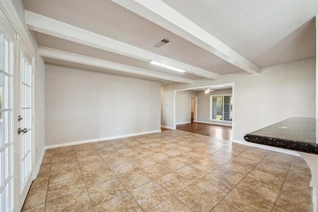 Building Photo - 4701 Frontier Dr
