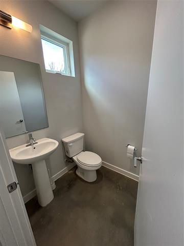 Building Photo - 1293 Clifftop Ln