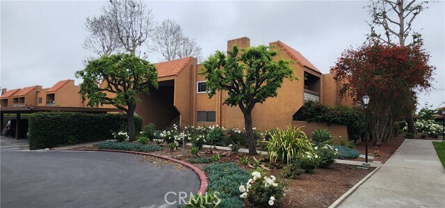 Building Photo - 6600 Warner Ave