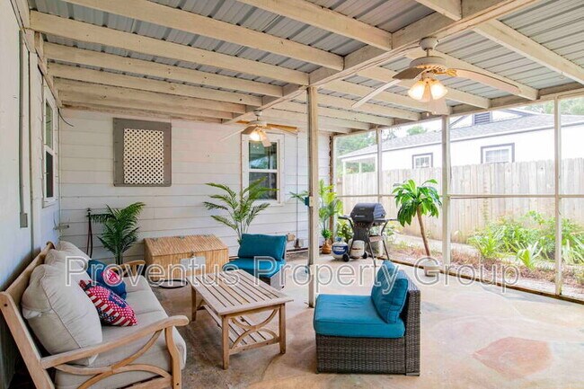 Building Photo - 14 Lieutenant St