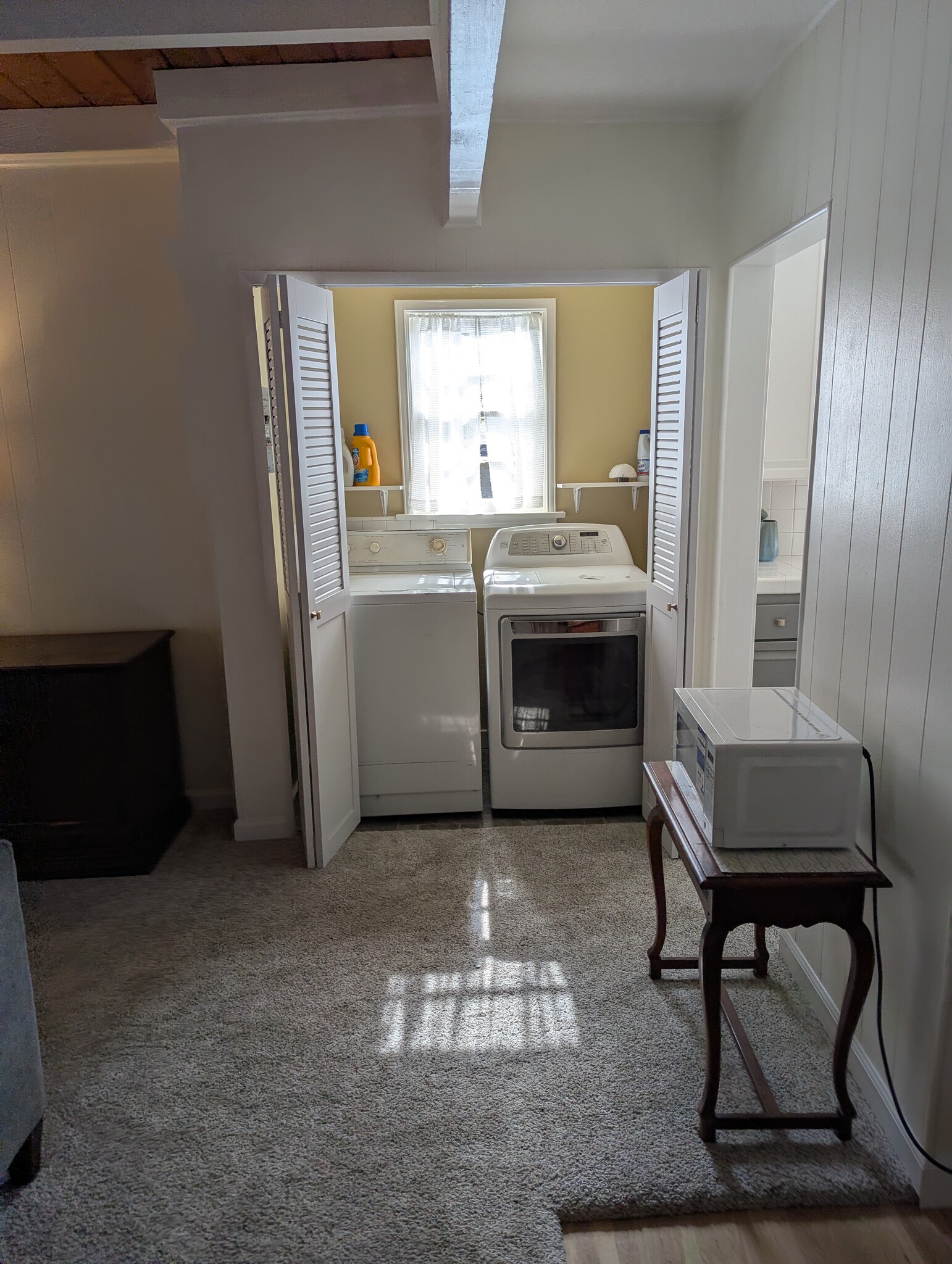 Building Photo - 4828 Grand Ave