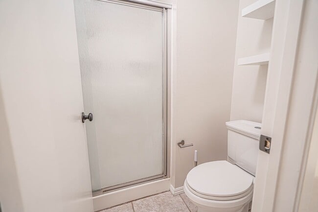Building Photo - COMING SOON! 3 Bedroom Townhome for Rent i...