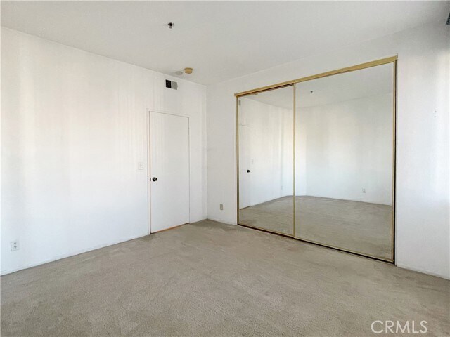 Building Photo - 535 Magnolia Ave