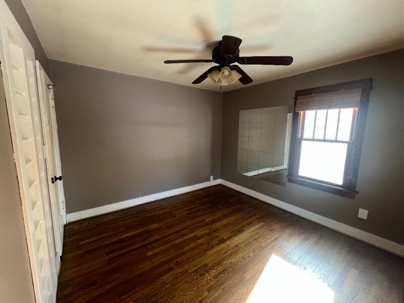 Building Photo - 419 Wood St