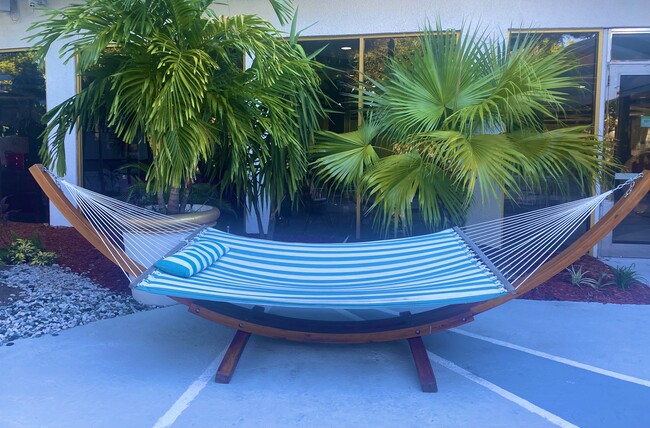 Hammock by the Courtyard - 3501 Inverrary Blvd