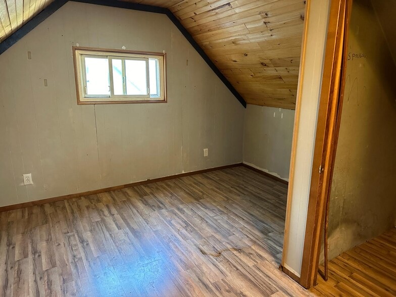 Building Photo - 5129 Wissman Rd