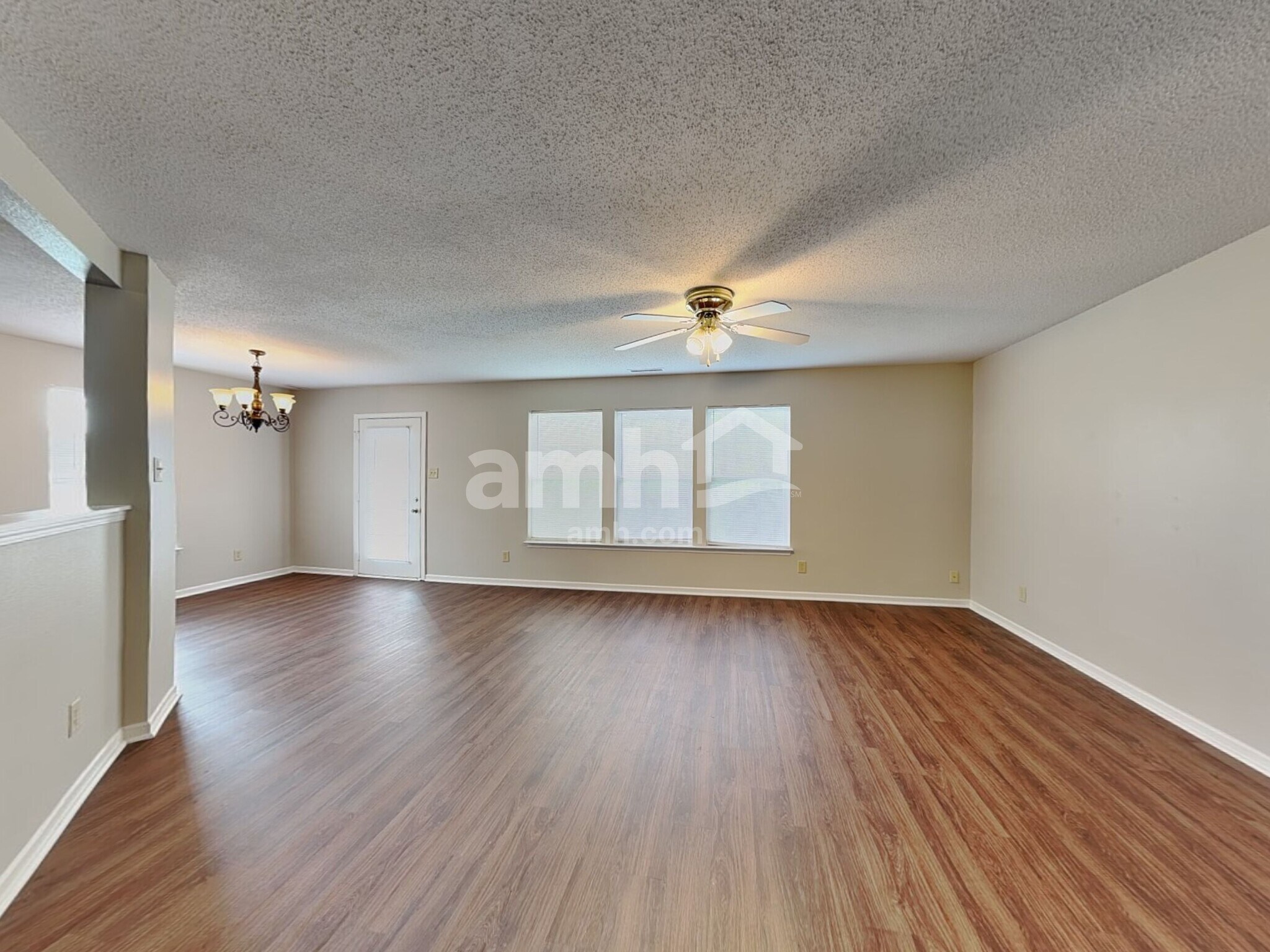 Building Photo - 10296 Kings Gap Way
